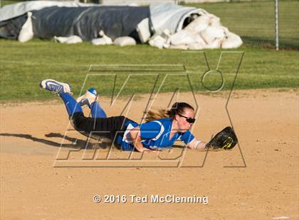 Thumbnail 2 in Jessieville vs Perryville (AAA 3A-2 District Playoff) photogallery.