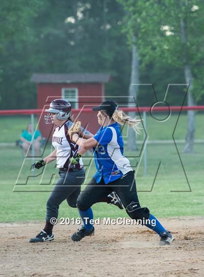 Thumbnail 2 in Jessieville vs Perryville (AAA 3A-2 District Playoff) photogallery.