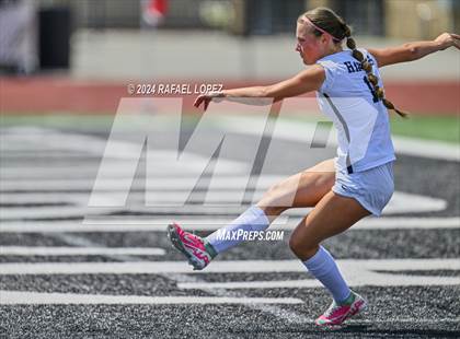 Thumbnail 1 in Hendrickson vs. Port Neches-Groves (UIL Soccer 5A Region 3 Regional Semifinal) photogallery.