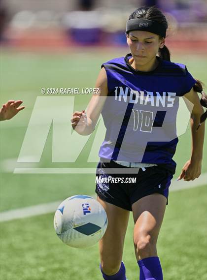 Thumbnail 1 in Hendrickson vs. Port Neches-Groves (UIL Soccer 5A Region 3 Regional Semifinal) photogallery.