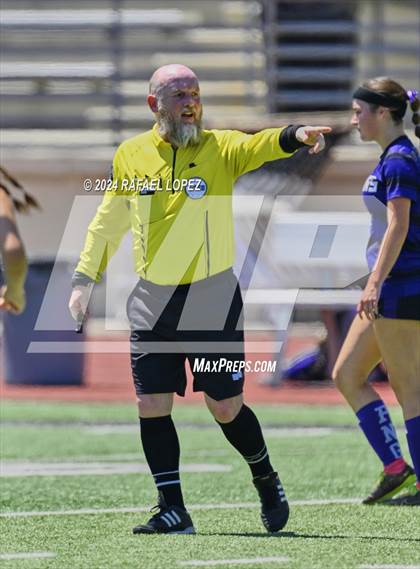 Thumbnail 2 in Hendrickson vs. Port Neches-Groves (UIL Soccer 5A Region 3 Regional Semifinal) photogallery.