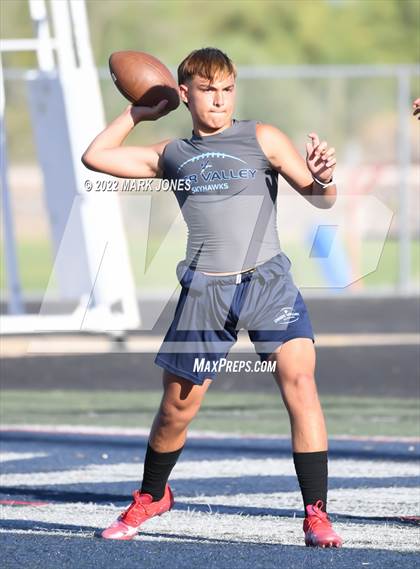 Thumbnail 1 in Centennial vs. Deer Valley (Pinnacle 7-on-7 Tournament) photogallery.