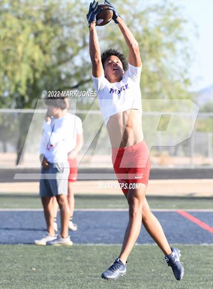 Thumbnail 2 in Centennial vs. Deer Valley (Pinnacle 7-on-7 Tournament) photogallery.