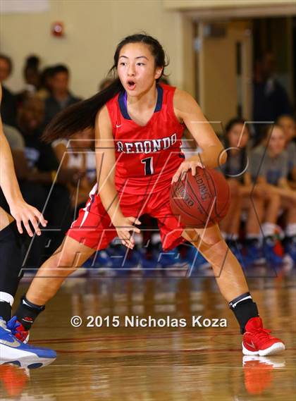 Thumbnail 2 in Windward vs. Redondo Union (Battle at the Beach Classic) photogallery.