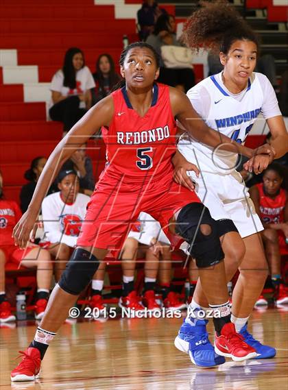 Thumbnail 1 in Windward vs. Redondo Union (Battle at the Beach Classic) photogallery.
