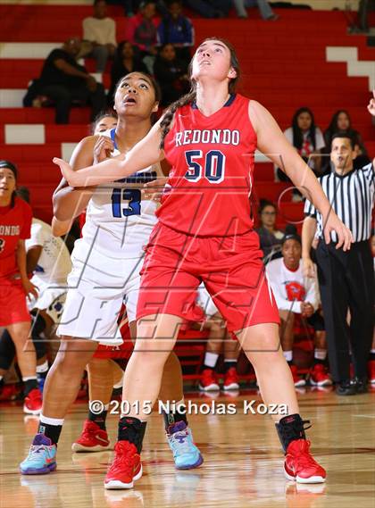 Thumbnail 1 in Windward vs. Redondo Union (Battle at the Beach Classic) photogallery.