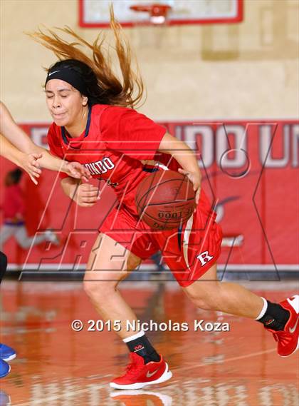 Thumbnail 3 in Windward vs. Redondo Union (Battle at the Beach Classic) photogallery.