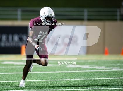Thumbnail 3 in Rowlett vs Plano photogallery.