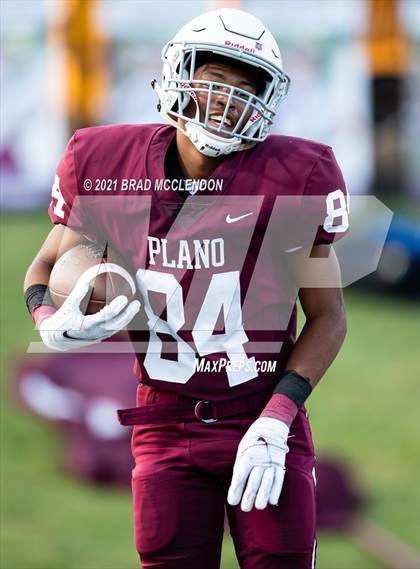 Thumbnail 1 in Rowlett vs Plano photogallery.