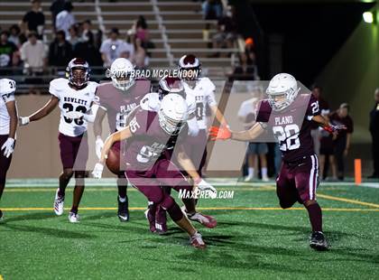 Thumbnail 3 in Rowlett vs Plano photogallery.