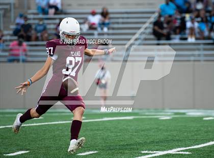 Thumbnail 3 in Rowlett vs Plano photogallery.