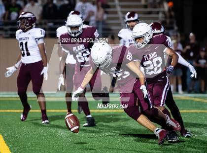 Thumbnail 2 in Rowlett vs Plano photogallery.