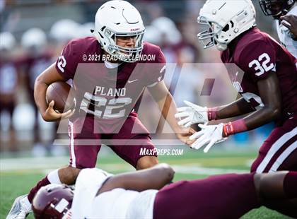 Thumbnail 2 in Rowlett vs Plano photogallery.