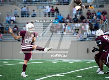 Thumbnail 3 in Rowlett vs Plano photogallery.