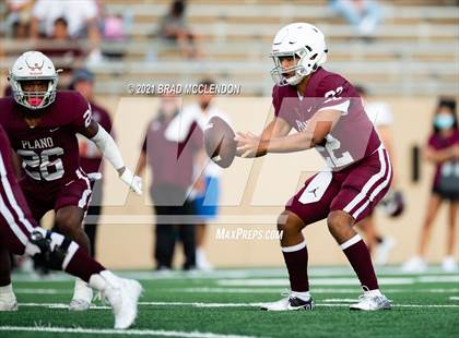 Thumbnail 1 in Rowlett vs Plano photogallery.