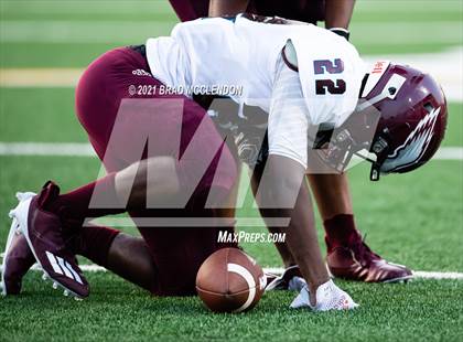 Thumbnail 3 in Rowlett vs Plano photogallery.