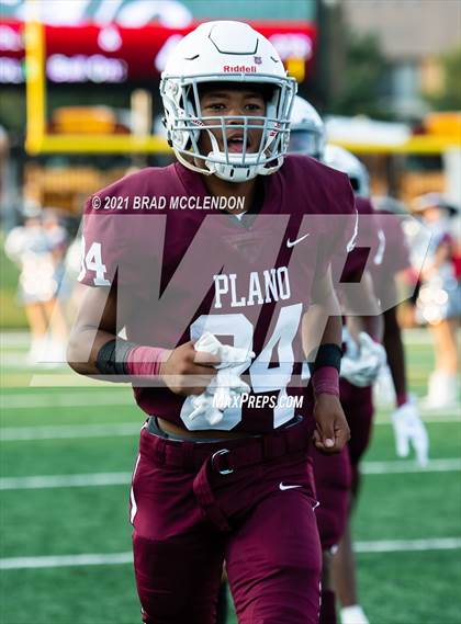 Thumbnail 2 in Rowlett vs Plano photogallery.