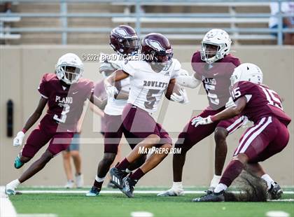 Thumbnail 3 in Rowlett vs Plano photogallery.