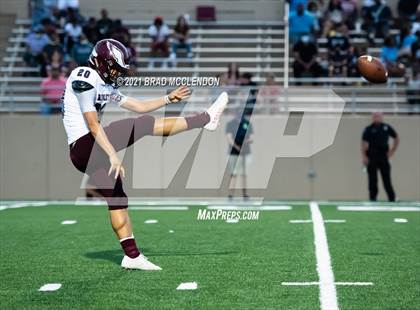 Thumbnail 2 in Rowlett vs Plano photogallery.