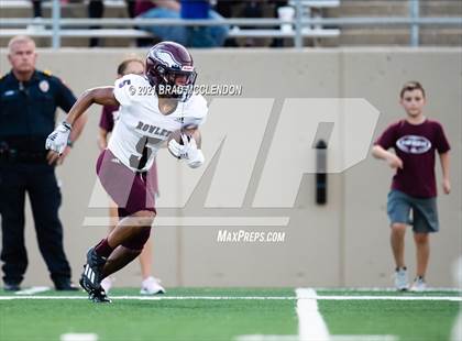 Thumbnail 2 in Rowlett vs Plano photogallery.