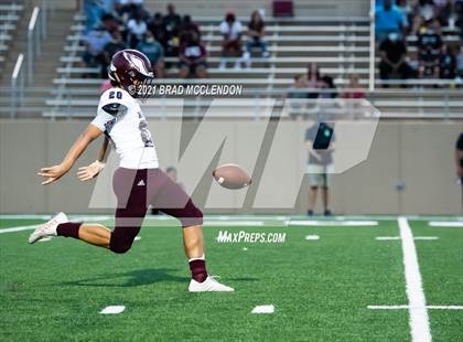 Thumbnail 3 in Rowlett vs Plano photogallery.