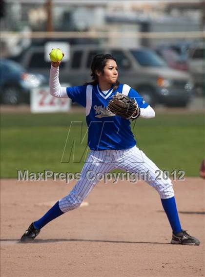 Thumbnail 2 in Waterford vs. Sonora photogallery.