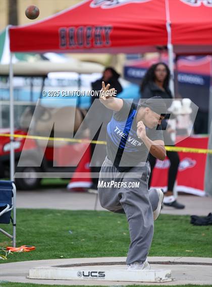 Thumbnail 1 in Devon Allen Invitational (Shot Put) photogallery.