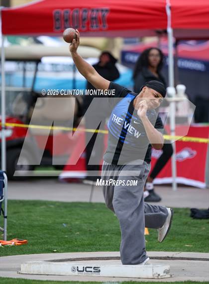 Thumbnail 3 in Devon Allen Invitational (Shot Put) photogallery.