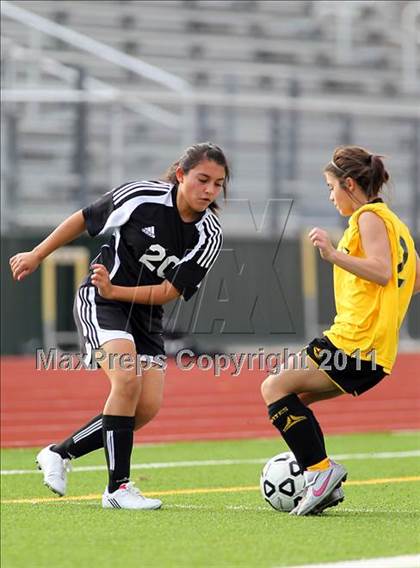 Thumbnail 3 in Kaufman @ Crandall  photogallery.