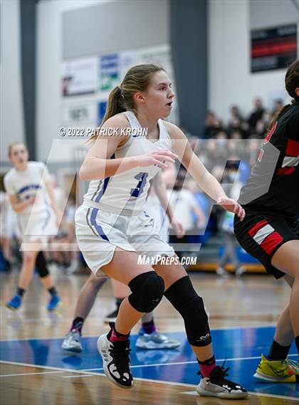 Thumbnail 1 in Neah Bay @ Mount Vernon Christian (1B District 1/2/3 Playoffs)  photogallery.
