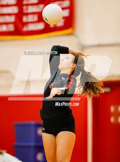 Thumbnail 1 in Lake Highland Prep @ Cardinal Gibbons photogallery.