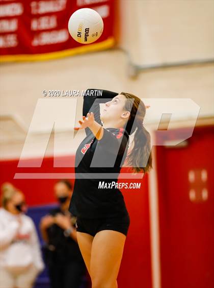 Thumbnail 1 in Lake Highland Prep @ Cardinal Gibbons photogallery.