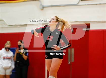 Thumbnail 1 in Lake Highland Prep @ Cardinal Gibbons photogallery.