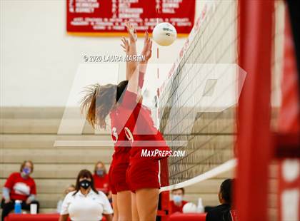 Thumbnail 1 in Lake Highland Prep @ Cardinal Gibbons photogallery.