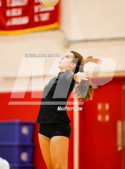 Thumbnail 3 in Lake Highland Prep @ Cardinal Gibbons photogallery.