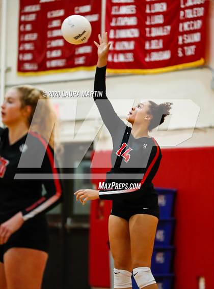 Thumbnail 3 in Lake Highland Prep @ Cardinal Gibbons photogallery.