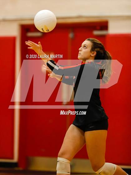 Thumbnail 1 in Lake Highland Prep @ Cardinal Gibbons photogallery.