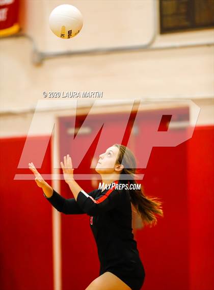 Thumbnail 3 in Lake Highland Prep @ Cardinal Gibbons photogallery.