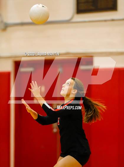 Thumbnail 2 in Lake Highland Prep @ Cardinal Gibbons photogallery.