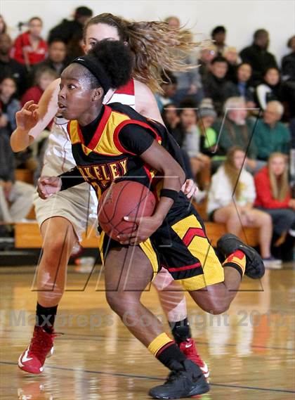 Thumbnail 2 in Carondelet vs Berkeley (Campolindo/Bentley Shootout) photogallery.