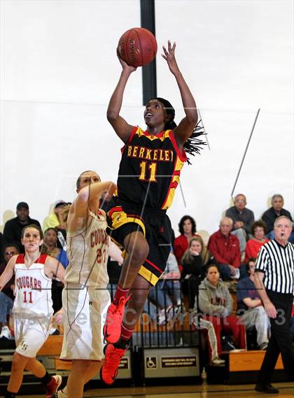 Thumbnail 1 in Carondelet vs Berkeley (Campolindo/Bentley Shootout) photogallery.