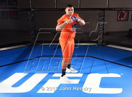 Thumbnail 1 in Bishop Gorman (2016 Preseason Top 25 Early Contenders Photo Shoot)  photogallery.