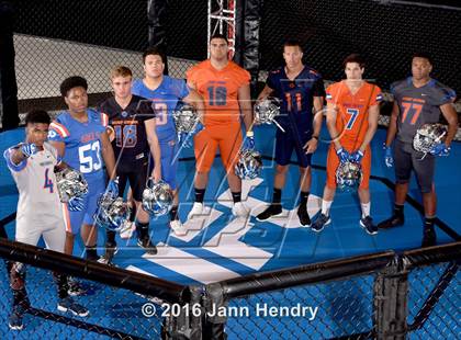 Thumbnail 1 in Bishop Gorman (2016 Preseason Top 25 Early Contenders Photo Shoot)  photogallery.