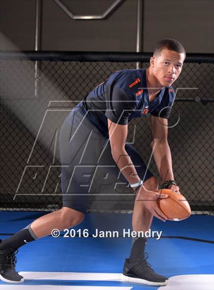 Thumbnail 2 in Bishop Gorman (2016 Preseason Top 25 Early Contenders Photo Shoot)  photogallery.