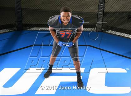 Thumbnail 2 in Bishop Gorman (2016 Preseason Top 25 Early Contenders Photo Shoot)  photogallery.