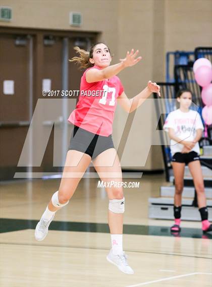 Thumbnail 2 in Great Oak @ Murrieta Mesa photogallery.