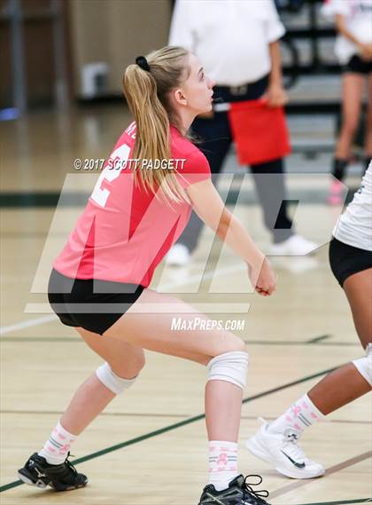 Thumbnail 1 in Great Oak @ Murrieta Mesa photogallery.