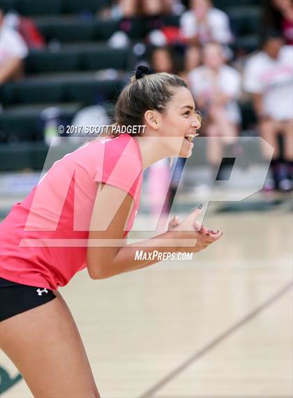 Thumbnail 2 in Great Oak @ Murrieta Mesa photogallery.