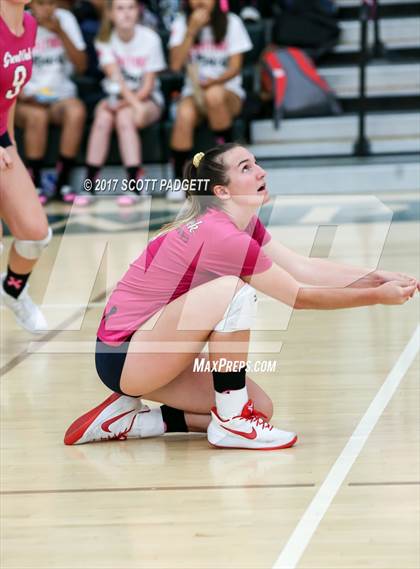 Thumbnail 1 in Great Oak @ Murrieta Mesa photogallery.