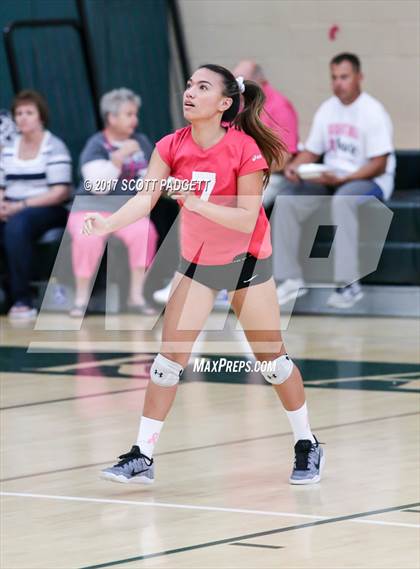 Thumbnail 2 in Great Oak @ Murrieta Mesa photogallery.